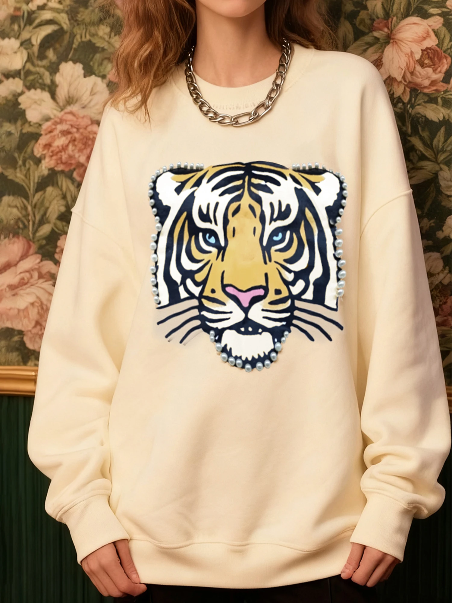 Women s Winter Oversized Knit Sweater with Leopard Print and Sequin Detailing Long Sleeve Crew Neck Pullover Casual Top