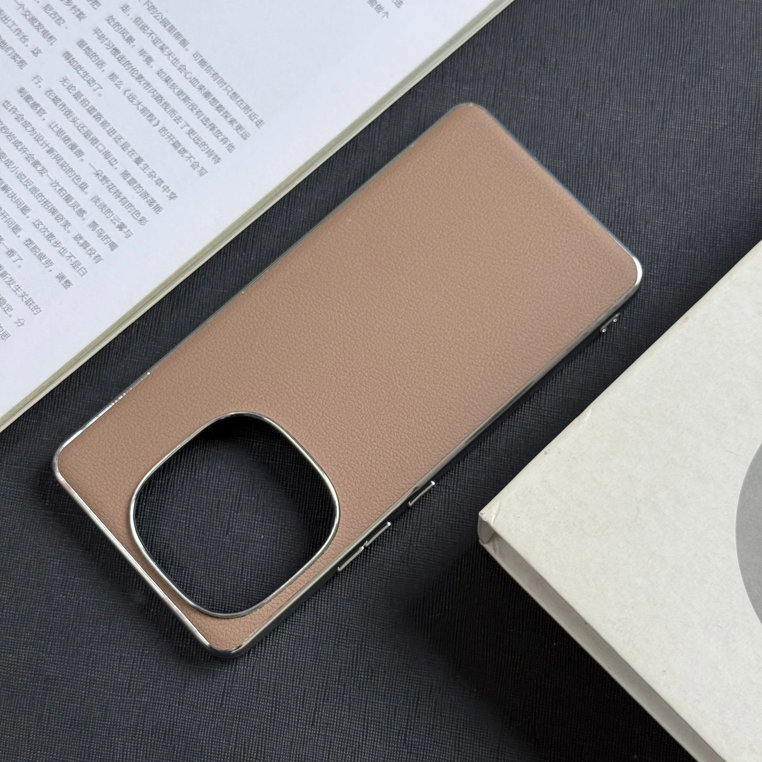 Luxury Leather Electroplating PC Hard Cover - Simple Shockproof Case