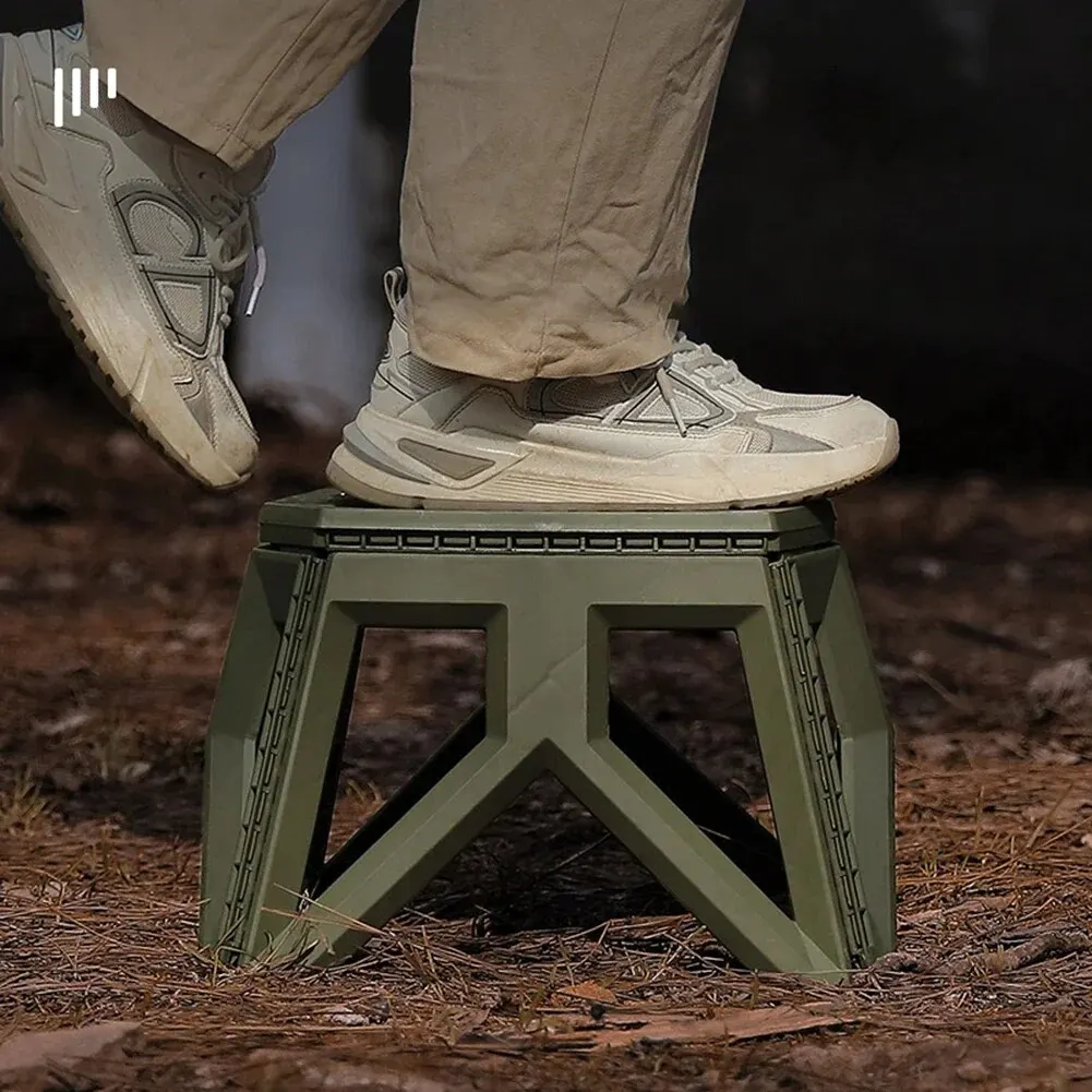 Outdoor Portable Folding Camping Plastic Stool High Load-bearing Handle