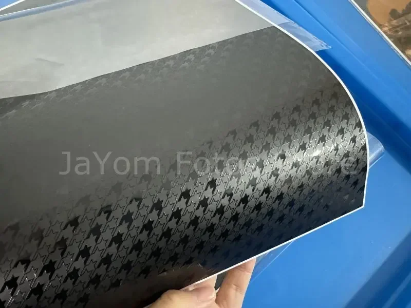 30Flying Birds Black