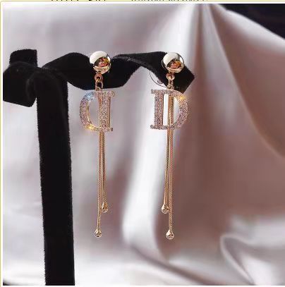 Advanced Gentle Diamond Fringe Star Moon Crystal Earrings For Women Korean Fashion Earring Daily Birthday Party Jewelry Gift