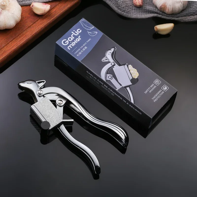 Creative squirrel garlic press hand garlic masher zinc alloy clip stainless steel manual masher