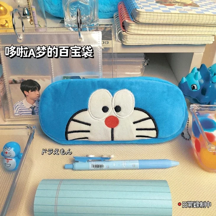 Doraemon Pencil Bag Cute Cartoon Pencil Box fashion plush Stationery Storage Bag Primary and secondary school student Pencil Box 5