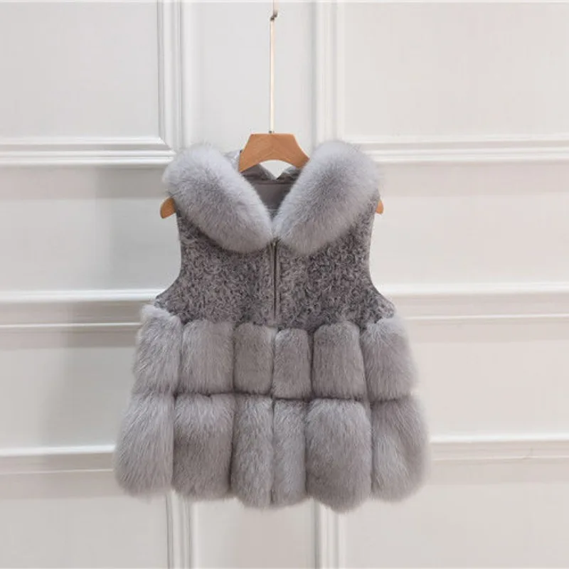 2023 New Women Faux Fox Fur Coat Thicken Warm Casual Waistcoat Slim Hooded Short Outwear Fashion Patchwork Solid Color Outcoat 2023 winter new women faux fur coat loose plus size long detachable parka fashion thicken warm casual solid color hooded outwear