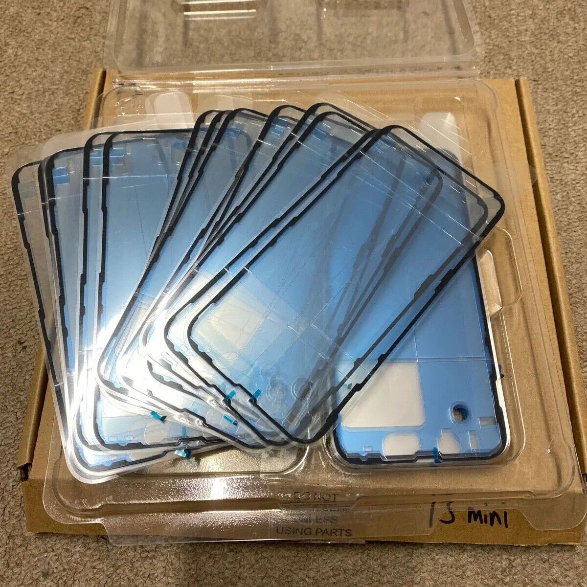 20PCS Ori 스크린 방수 접착 스티커 iPhone 16 Pro Max 12 13 Mini 14 15 Pro Max 14 Plus LCD 전면 하우징 프레임 테이프
