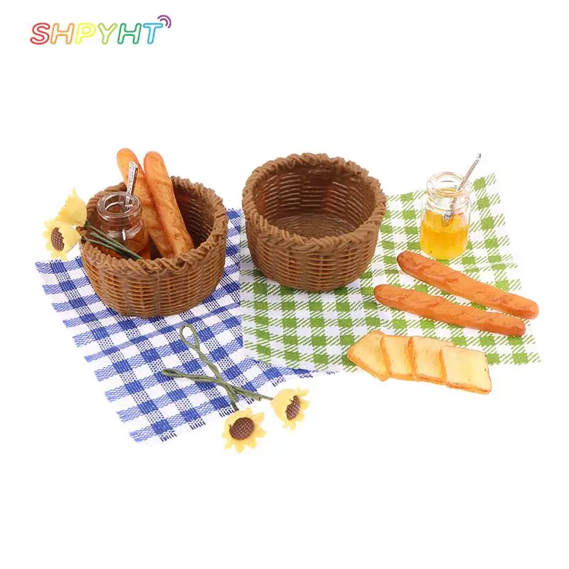 

1 Set Miniature Honey Bread Toast Basket Fabric Picnic Basket Kitchen Model Decor Toy For 1:6 1:12 Dollhouse Kitchen Accessories