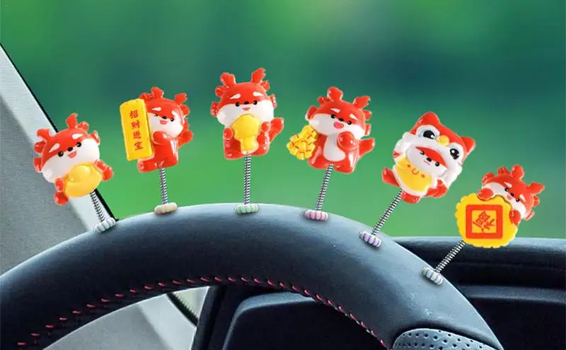 

Animal Car Dashboard Decorations Shaking Spring Sticky Decor Gadgets with Propeller Wolf Ornament For Auto Car Accessories