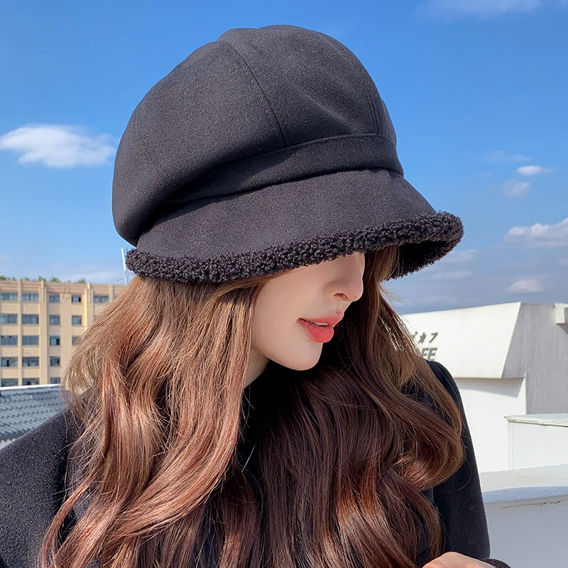 Women's Winter Velvet Beret Hat - Retro Solid Color Newsboy Cap