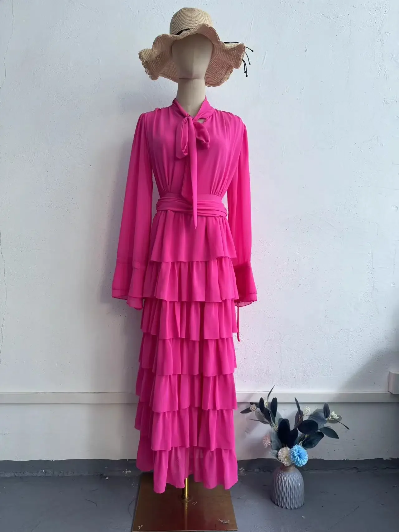 فستان بكشكش