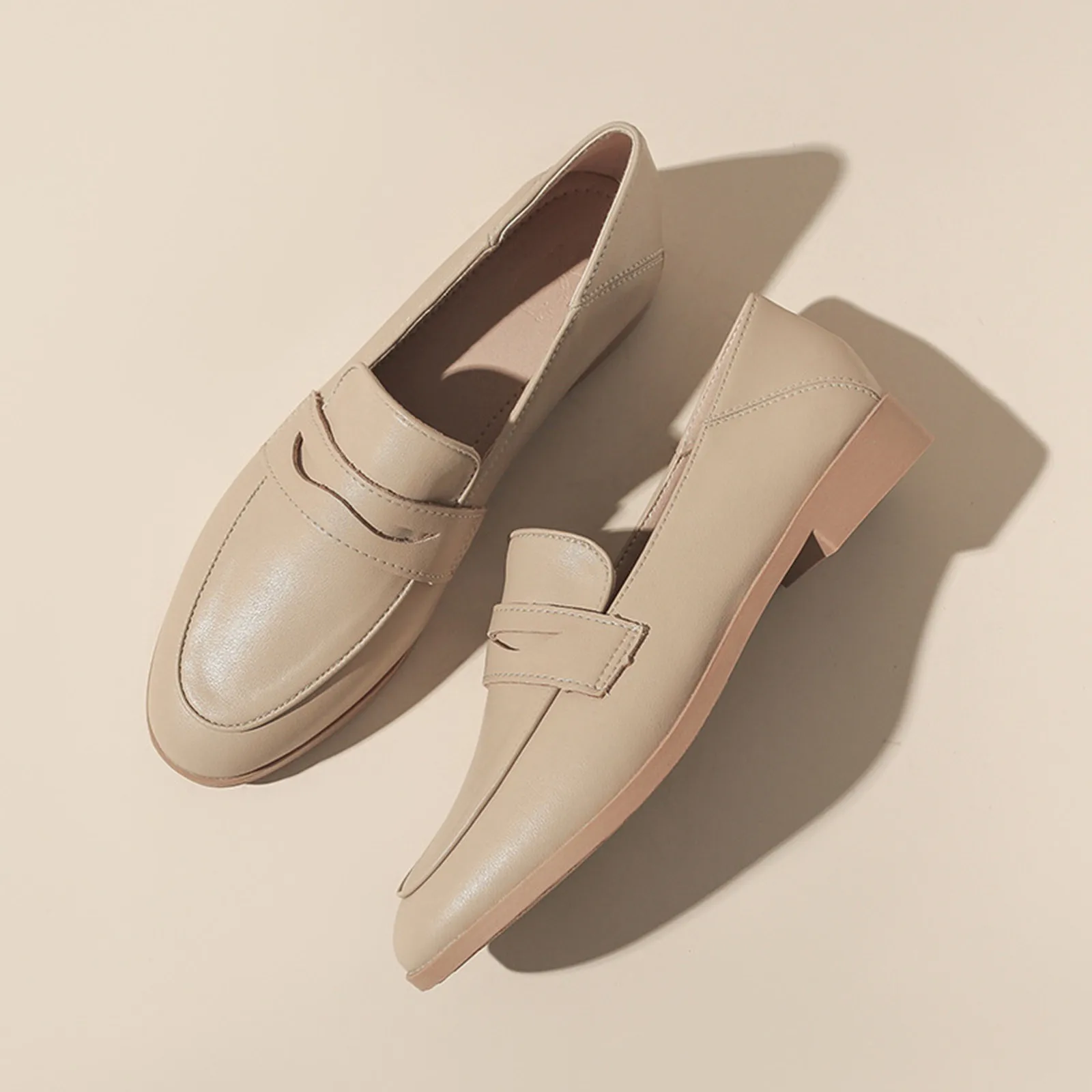 Women's Casual Soft Soled Leather Shallow Mouth Slip On Flats - Image 5