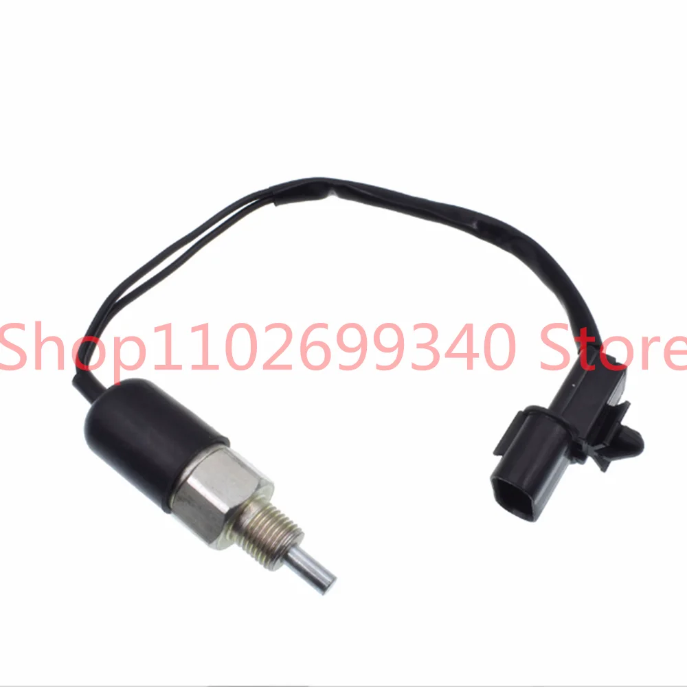 

Реверсивный резервный индикатор LARBLL для MITSUBISHI PAJERO II MK2 2,4 MD738316 MR528025