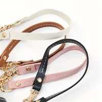 Sangle porte-gant en cuir Vintage avec fermoir, porte-serviettes en cuir pour sac à main, sangle pour chapeau, Camping en plein air pour femmes 5