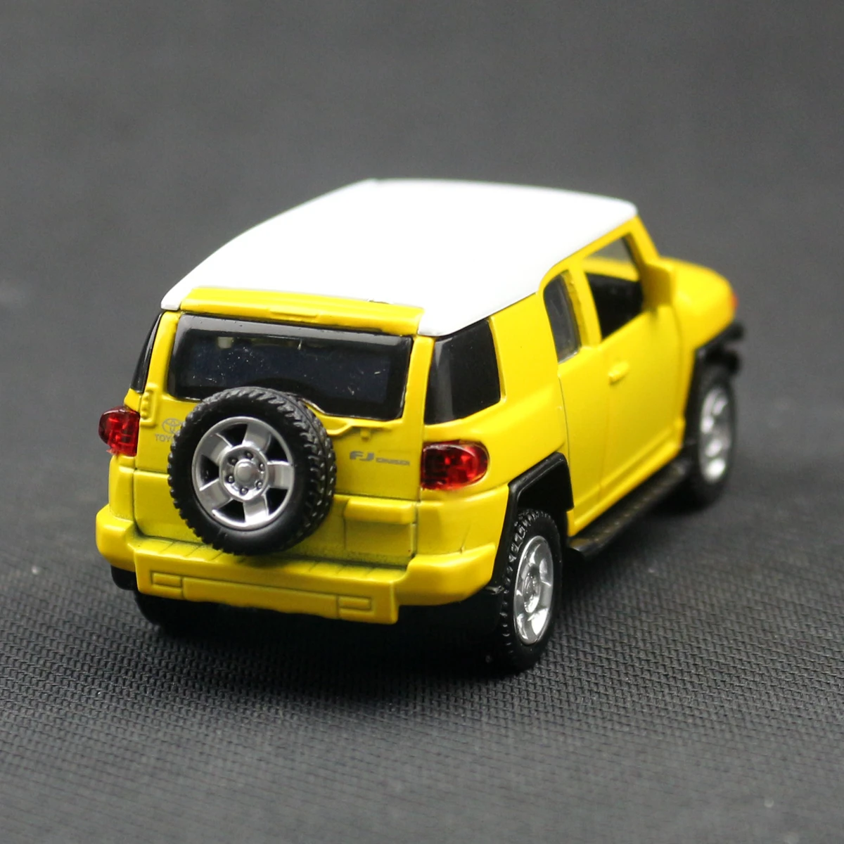 1/43 トヨタ FJ クルーザースポーツおもちゃの車モデルダイキャスト