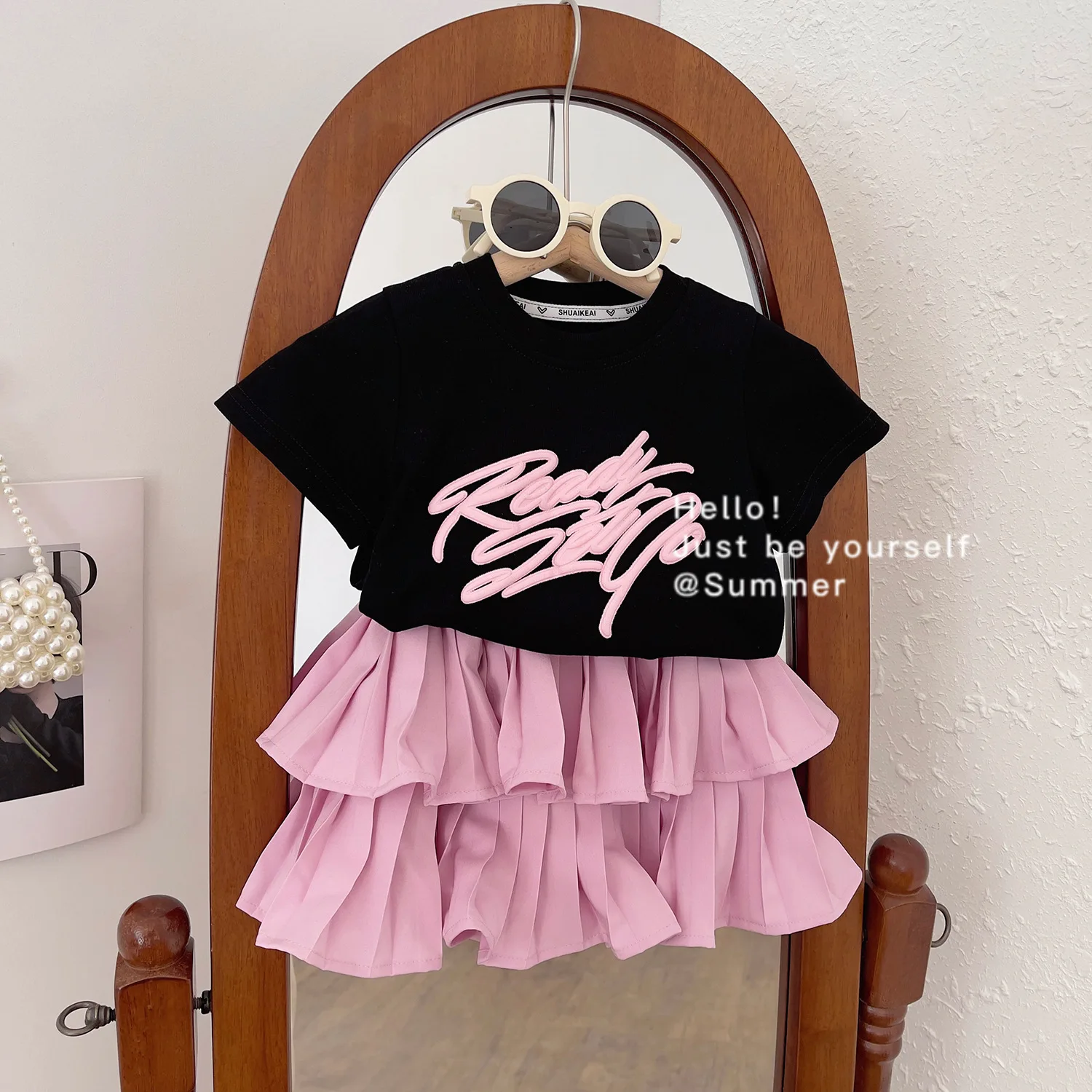 

Summer New Princess Short Sleeves Two-piece Cake Printed Suit