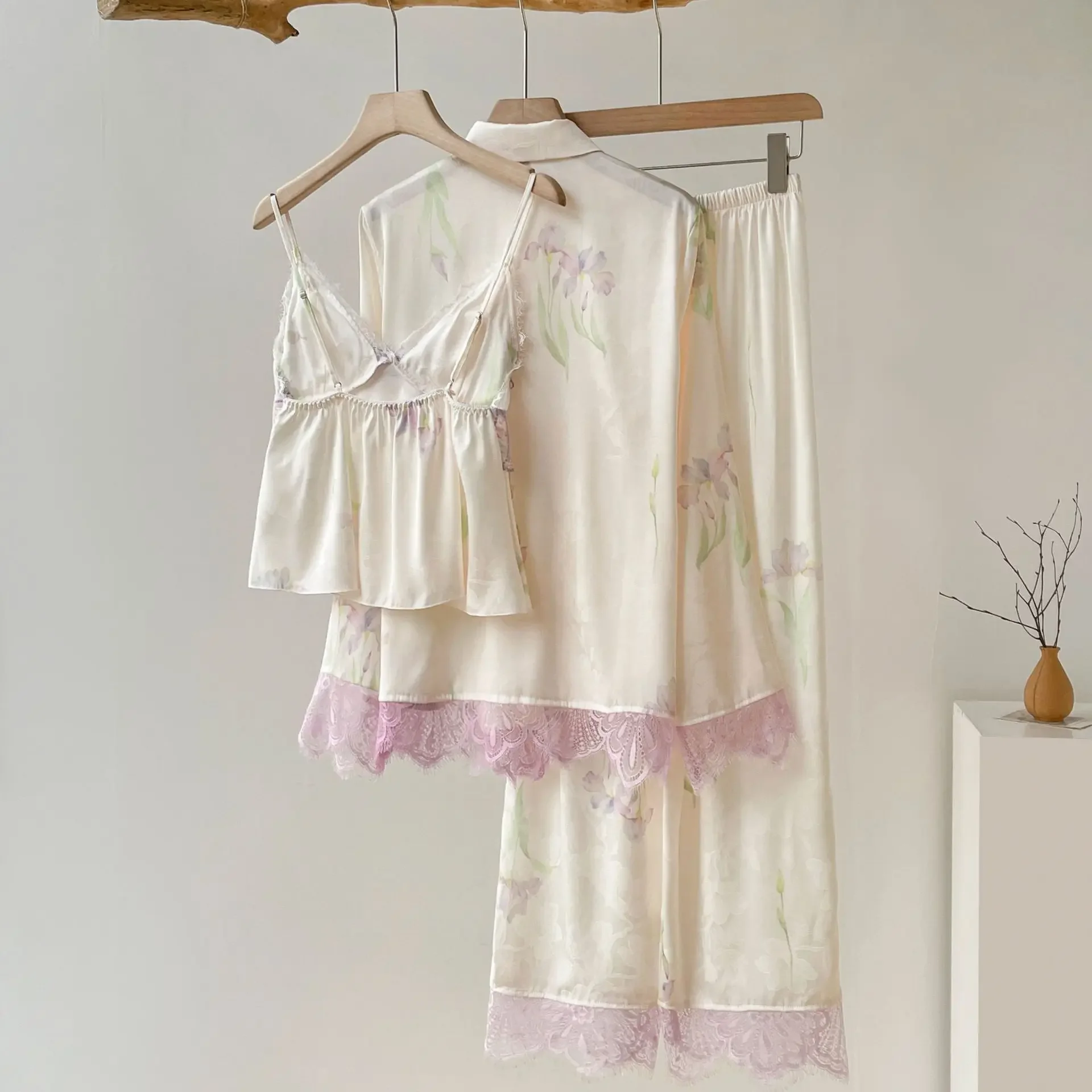 Spring Autumn Satin Pajamas Women's New Sleepwear 3PCS Sexy Lace Printed Home Clothes Suspender Sling Long Sleeved Pants Pijamas