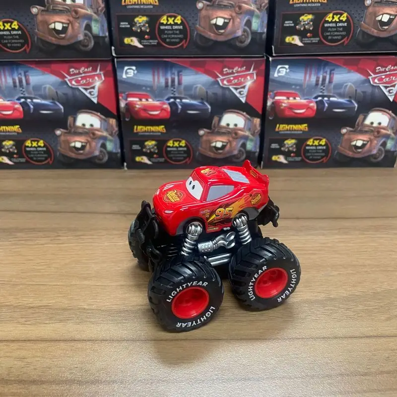 Disney Pixar Cars Lightning McQueen Alloy Pull-Back Truck with