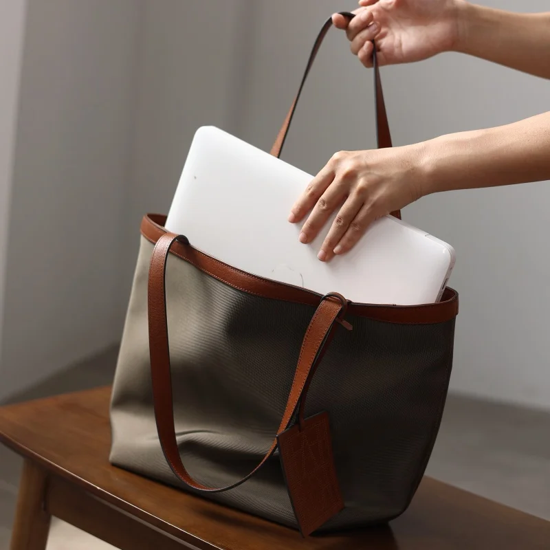 Large Capacity Nylon Zipper Tote For Women Sturdy And Durable Shoulder Bags Suitable For Working And Daily Using Handbag 3
