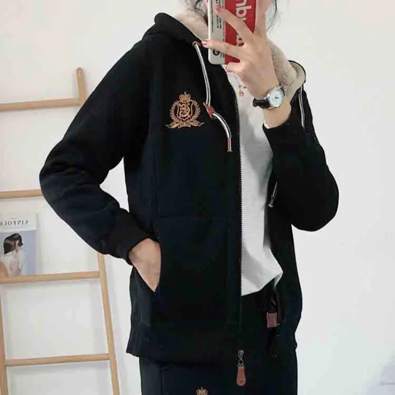 Embroidered Lamb Fleece Coat for Women Winter Plush Thickened Cotton Coat for Women Casual Hooded New Style