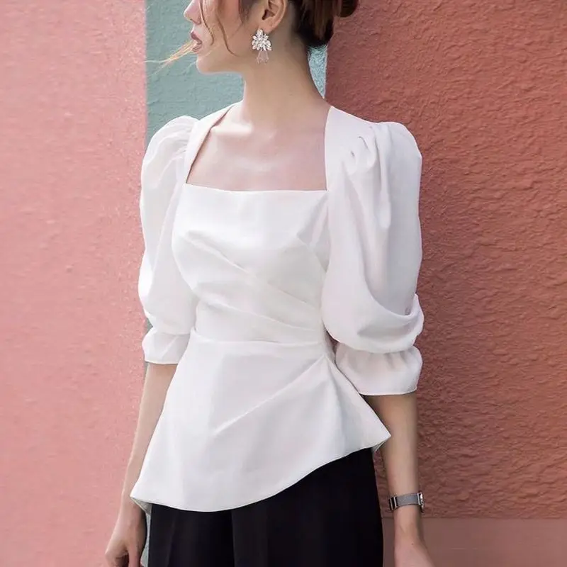 

2023 Summer New Design Sense One Shoulder Bubble Sleeve Square Neck Temperament White Shirt Female