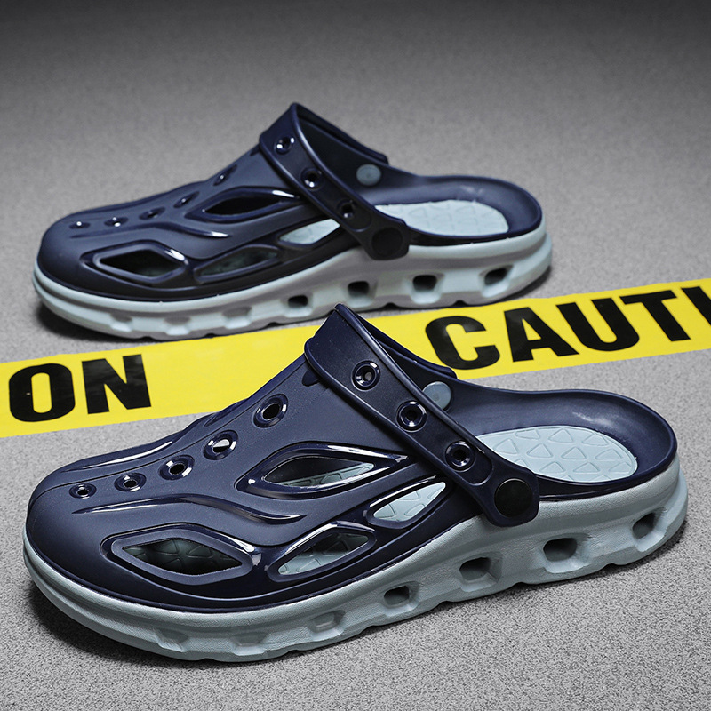 2025 Summer New Bag Head Sandals Hollow Breathable Beach Wading Casual Non-slip Hole Shoes Two Men Wearing Slippers Men Sandals