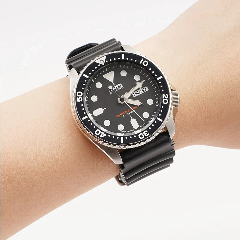 Silicone Sport Waterproof Watch Band, 20mm & 22mm