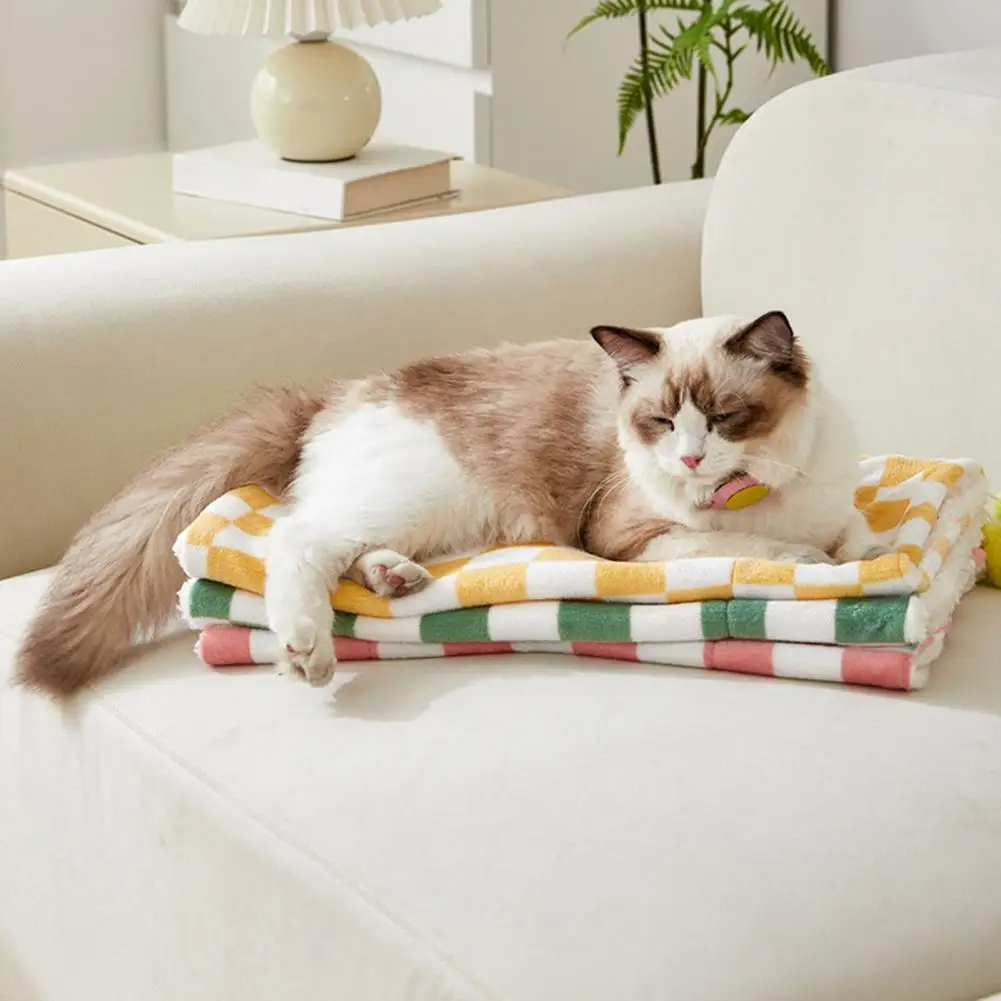 

Fine Workmanship Pet Blanket Plush Pet Blanket Cozy Dog Bed Mat Soft Fleece Cushion Warm Comfortable Pet Supplies for Cats Dogs