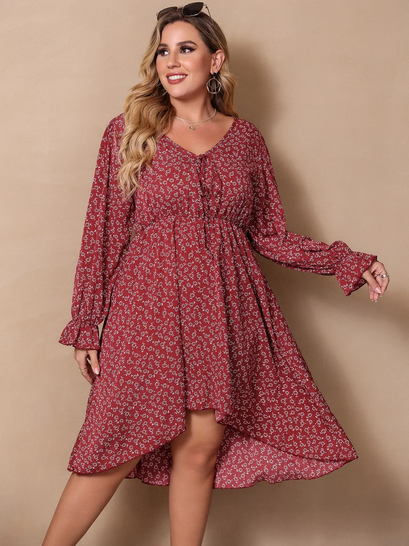 Finjani Plus Size Dress V-neck All Over Floral Print Flounce Sleeve Shirred Dresses  Plus Size  2023 New Women's A-line Dress