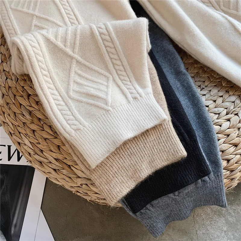 Autumn and Winter New Loose-fitting Trousers Women's Fashion Trend Korean Knitted Twist Stripe Solid Color Harem Pants Y2k