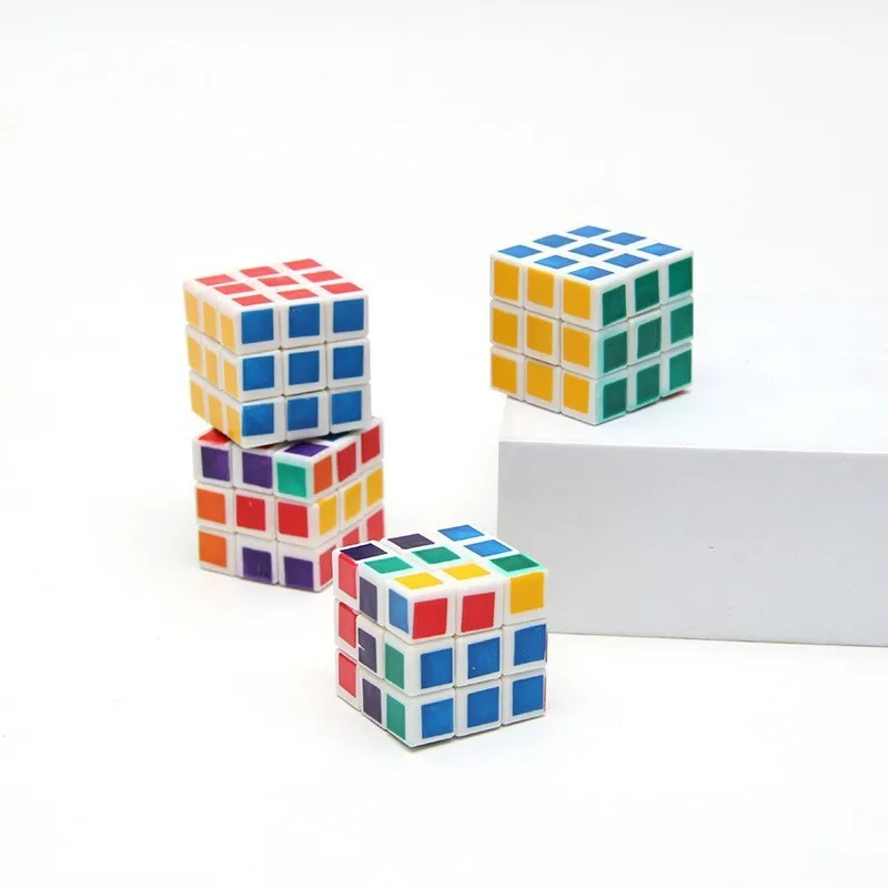 3개입 3CM 미니 큐브 퍼즐 3x3x3 재미있는 파티 선물 어린이 학교 보상 교실 상품 생일, 부활절, 크리스마스에 딱 좋아요