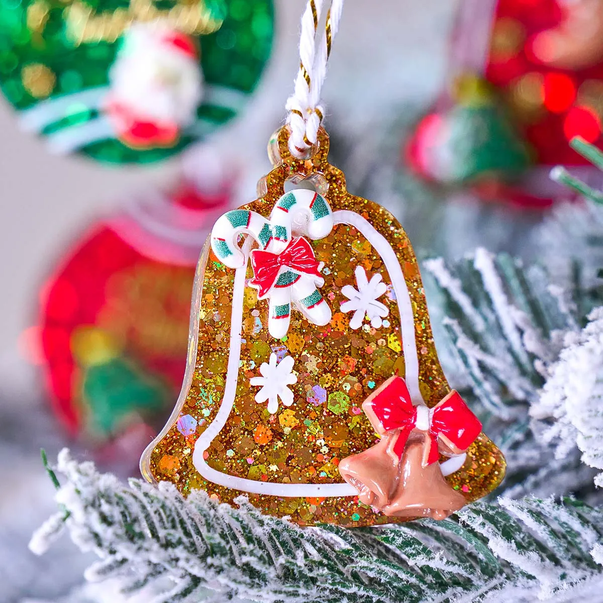 Molde De Silicona Para Adornos Navideños - Set De 5 Piezas Con Agujero Para Colgar