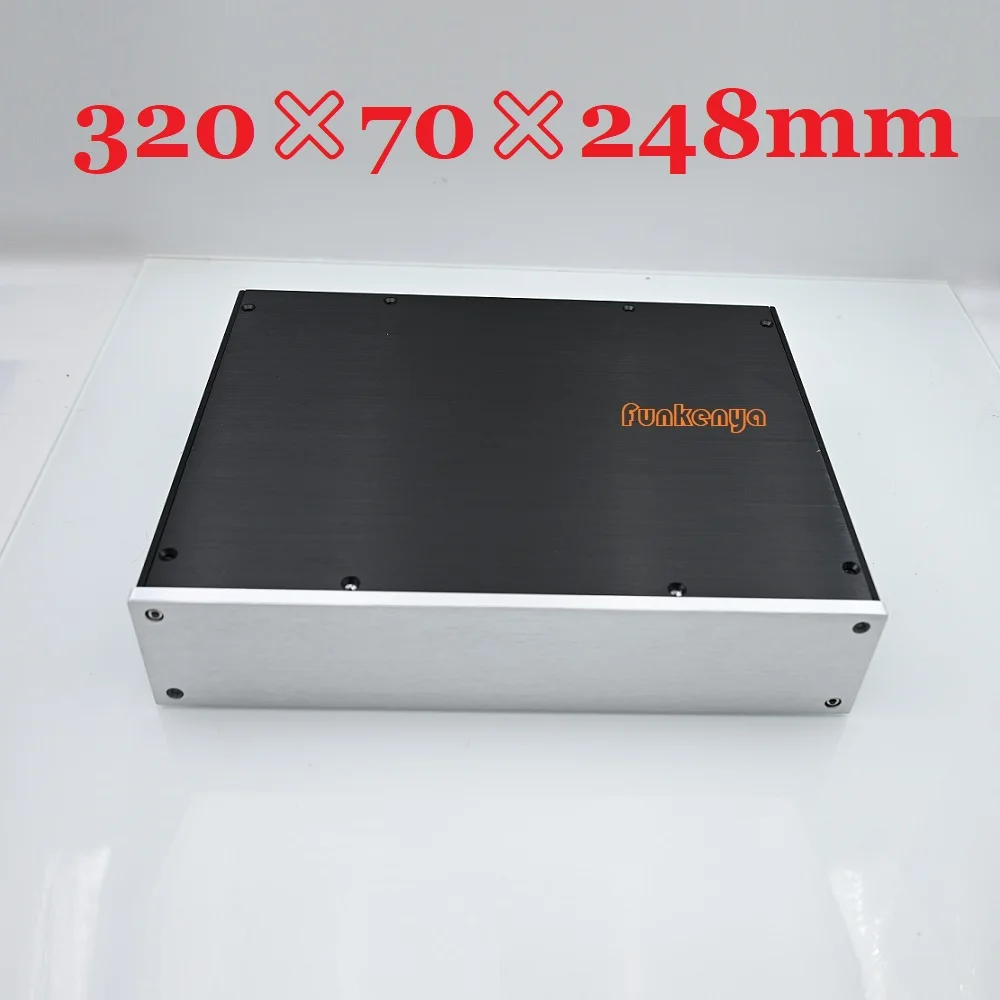 

Усилитель мощности из матового алюминия W320 H70 D248
