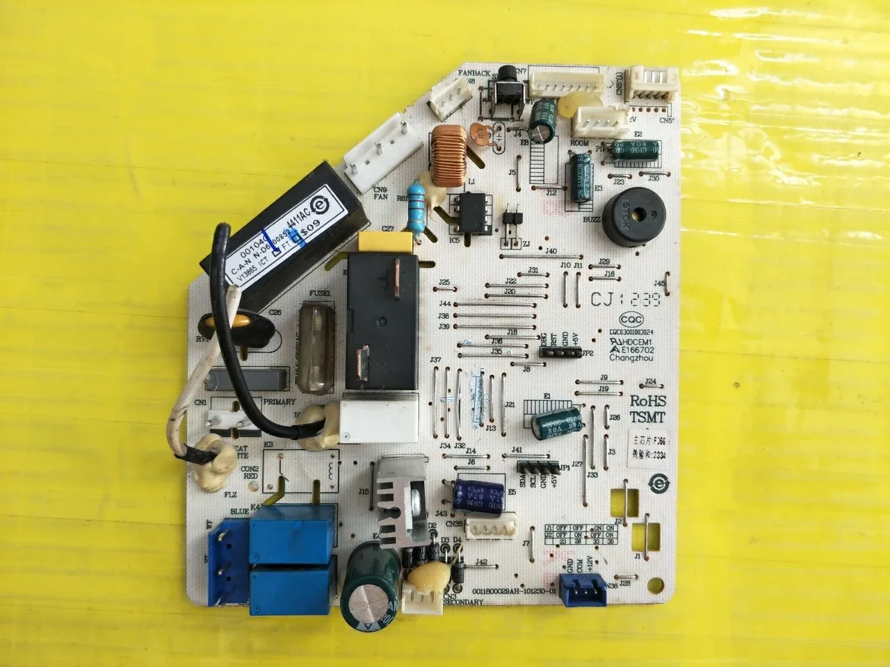 

Air Conditioning Computer Board Motherboard KFR-35G/GAC13B/GFC12 0010404411AC/D