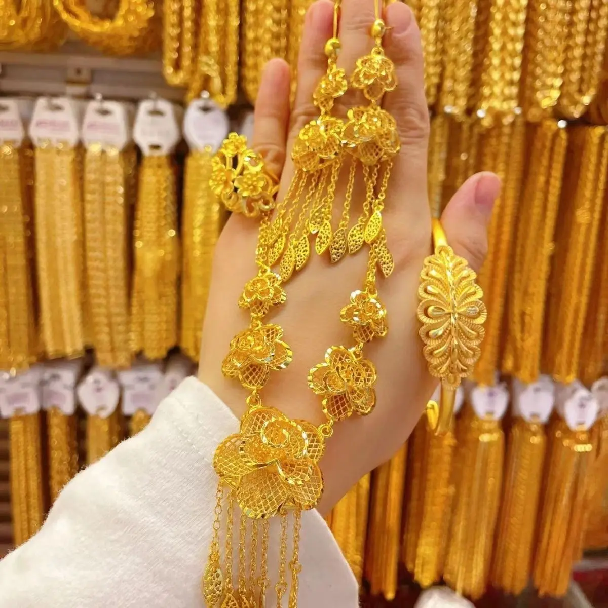 Рисунок 3 - Popodion 24K позолоченный Свадебный