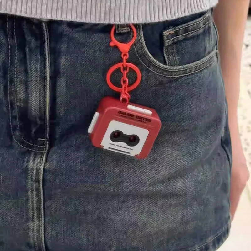 Creative Mini Tape Recorder Keychain Retro Cassette Recorder Portable Keychain Gifts with Songs Backpacks Handbags Pendant
