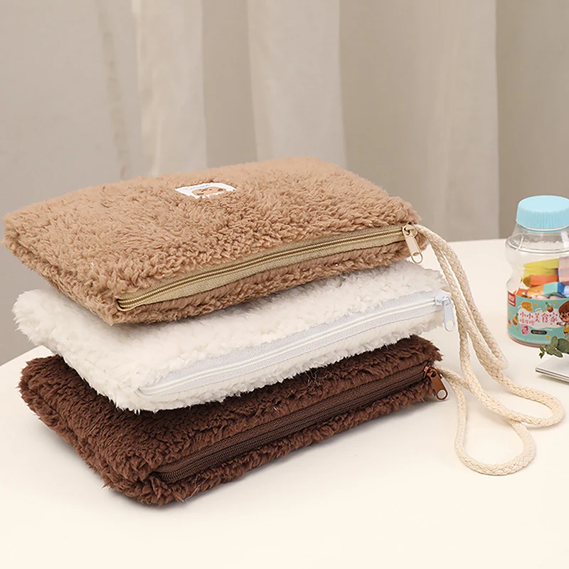 Рисунок 2 - Вместительная плюшевая дорожная