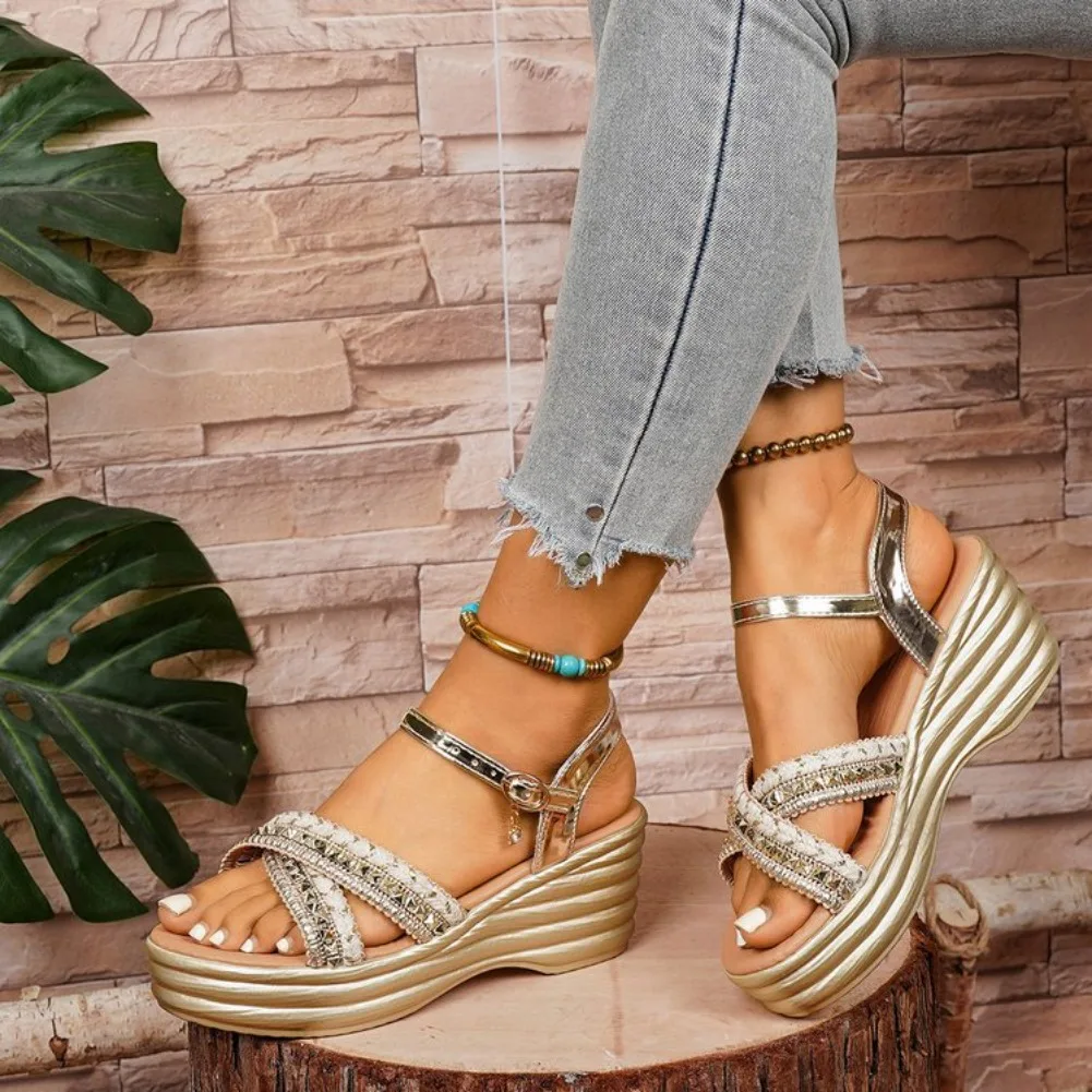 Plus Size Shoes for Women 36-43 Summer 2026 Fashion Women Buckle Strap Comfortable Platform Wedges Non-slip Sandals