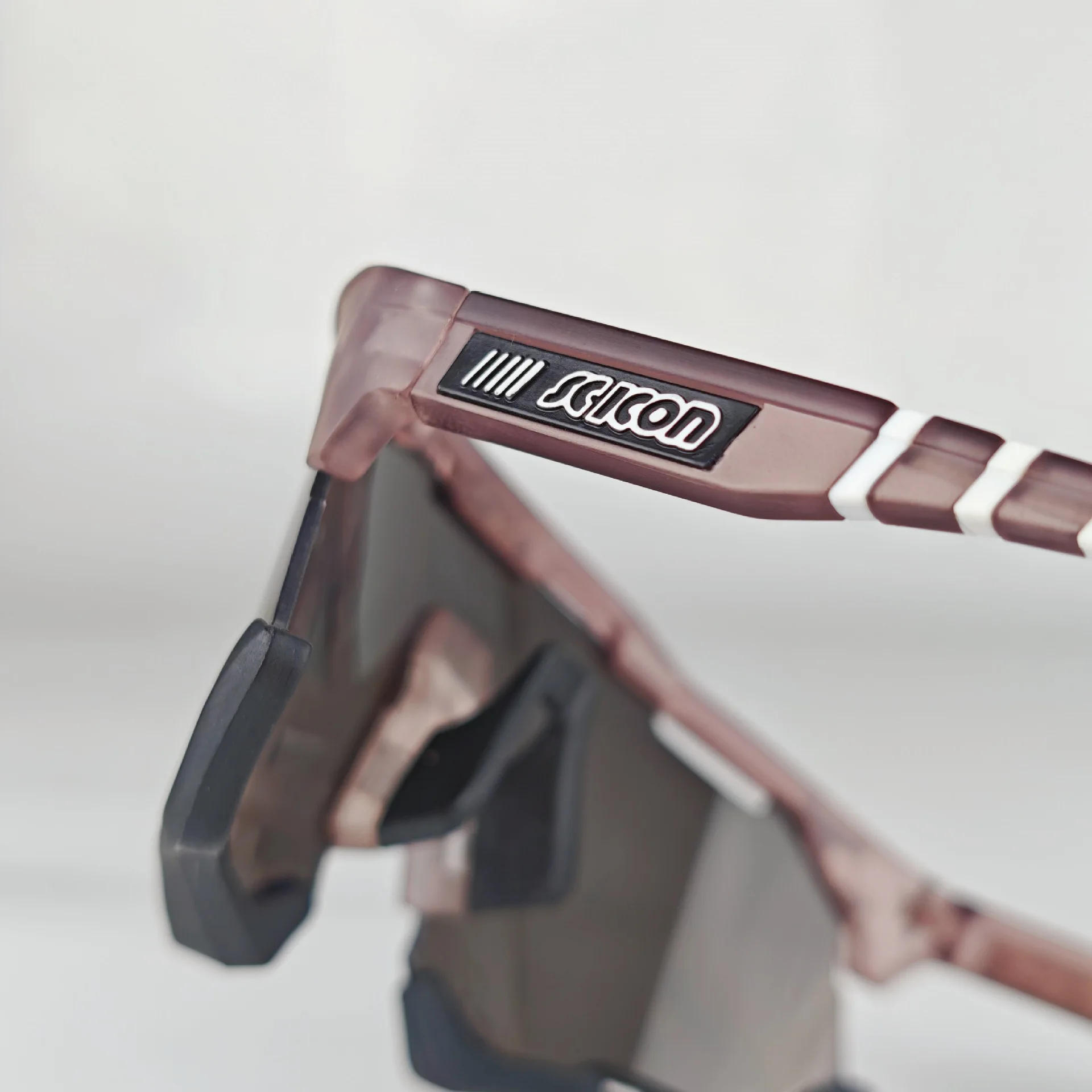 ���� ������ �Ȱ� - ���̽� ���� ��ǳ ����Ŭ�� �� ���ο� ������� ����, �ڿܼ� ���� ���۶�