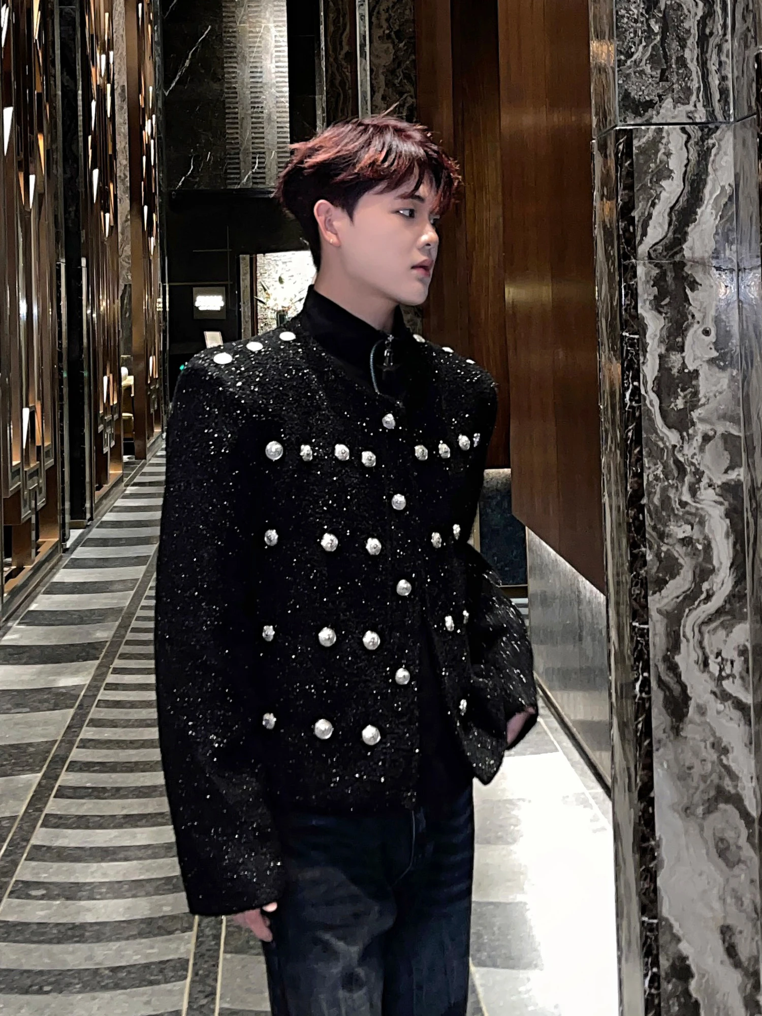 Trendy Male Chic Black Small Fragrant Short Coats Men's 2024 Autumn Winter New Jackets Small Sequins Multi-button Design Jacket 5