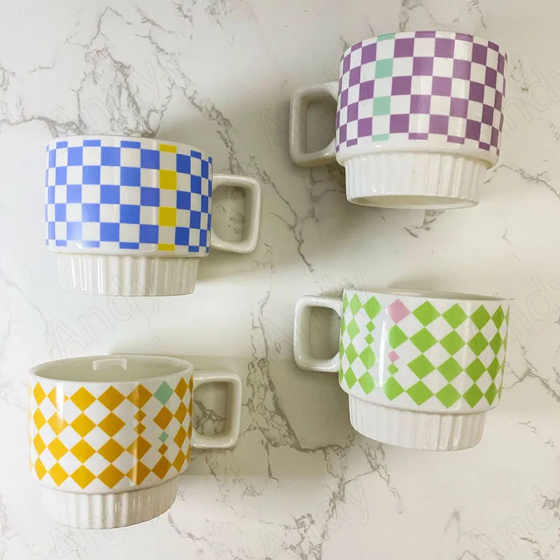 

Cangkir Keramik Eropa Yang Dilukis dengan Tangan Motif Catur Dekorasi Cangkir Susu Sarapan Set Cangkir Kopi Meja Kantor Dekorasi