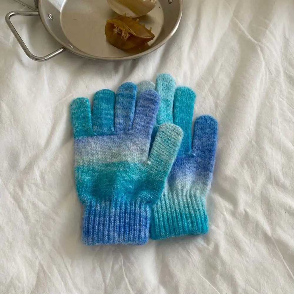 

Winter Gifts Keep Warm Windproof Gradient Knitted Warm Mittens Winter Gloves Women Gloves Five Fingers Gloves