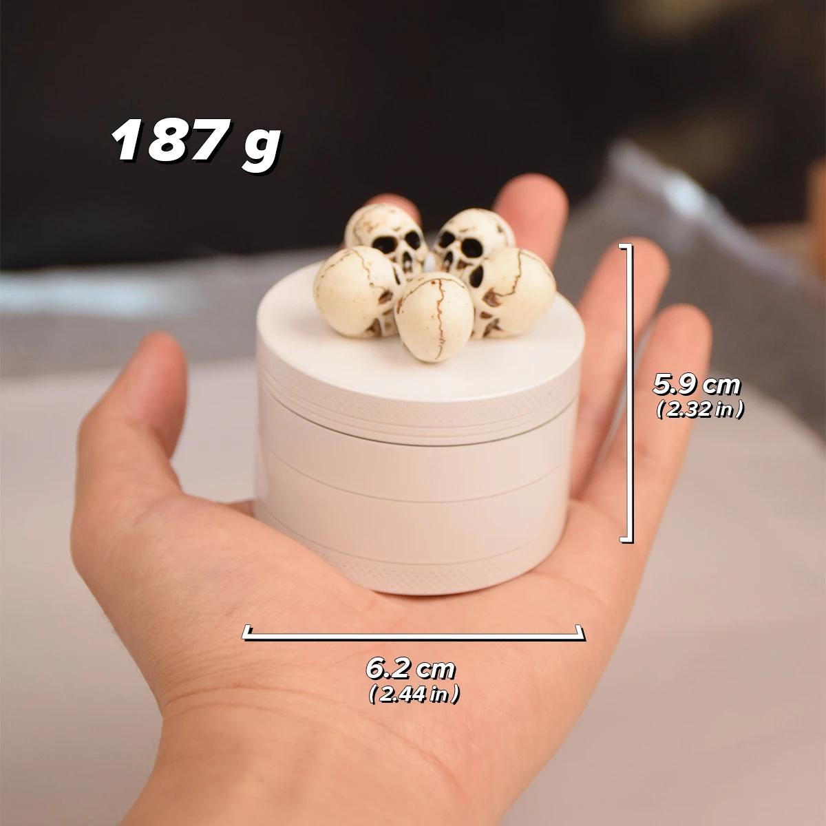 1PC Skull Size Large Smoke Grinder Matte Version Vanilla Spice Crusher Multi-purpose Crusher Kitchen Tools Tobacco Crusher nut spice grinder herb grinder herb spice grinder