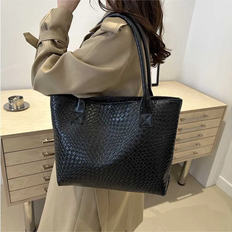 New Luxury Women's Tote Bags Large Capacity Crocodile Pattern Handbags Daily Commuting Shoulder Bag Clutch Purse Bolso Mujer