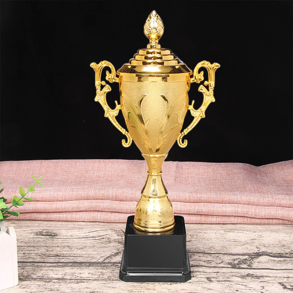 Gold Plastic Trophy Basketball Football Trophy 8.5 Inch Game Match Trophy with Lid Winners Award Trophy for Competition Race