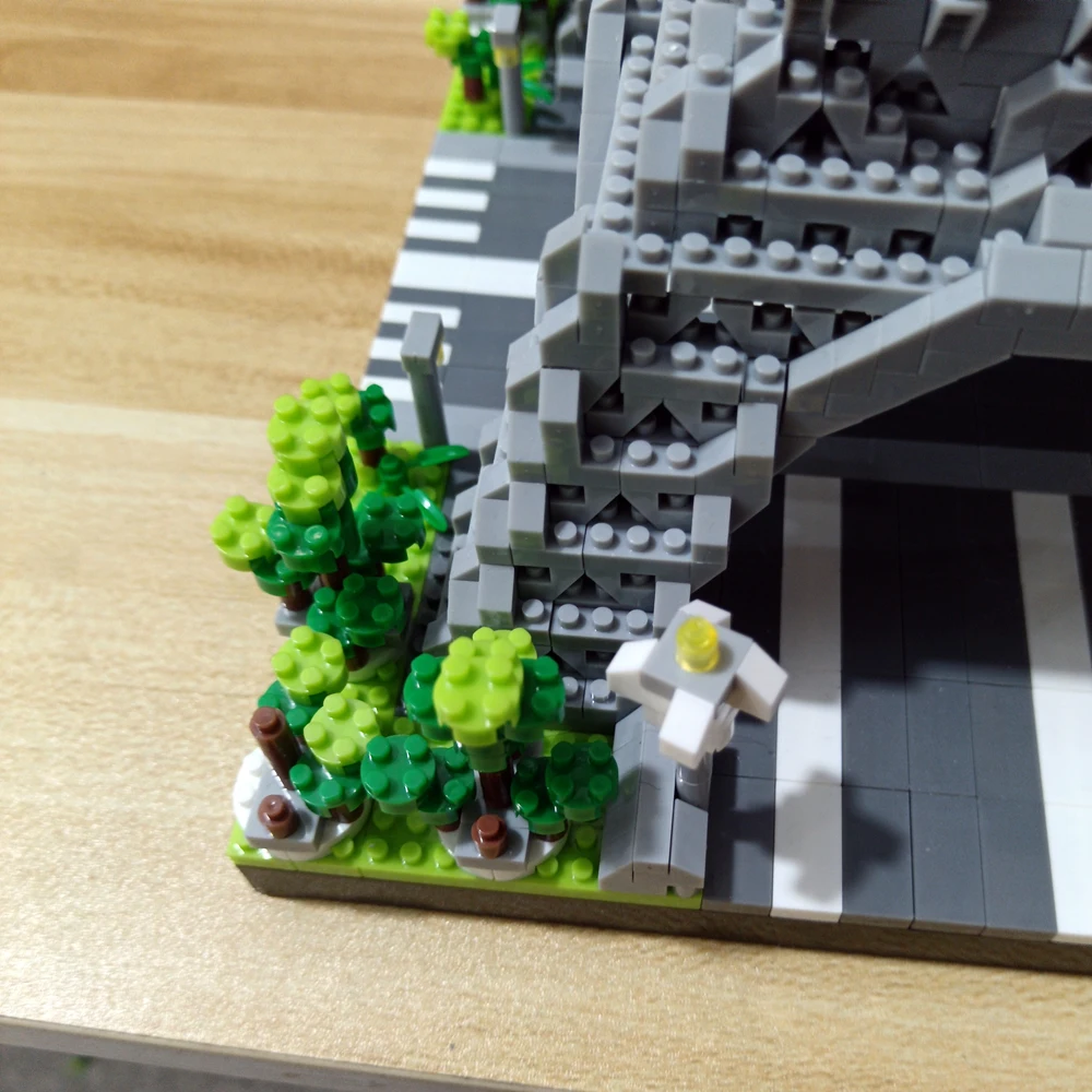 - Mini Block World