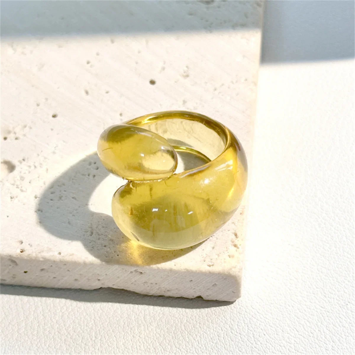 Korean Trendy Geometric Resin Ring - Personalized Retro Style Statement Piece