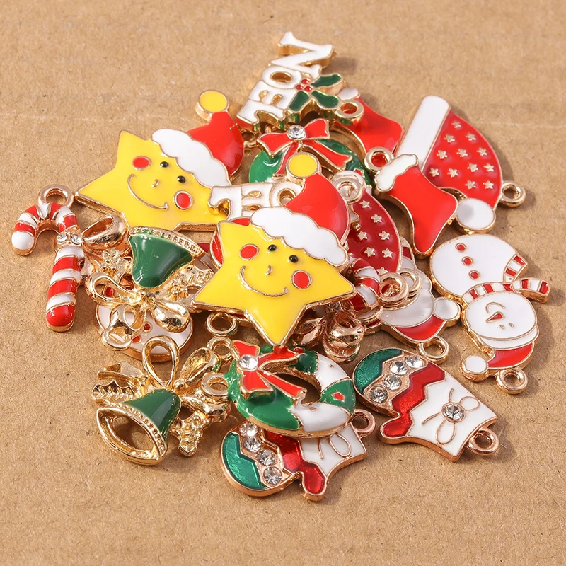 10 stücke Emaille Weihnachten Charms Glocken Santa Claus Schneemann Anhänger für Schmuck Herstellung Halskette Ohrringe DIY Armband Zubehör