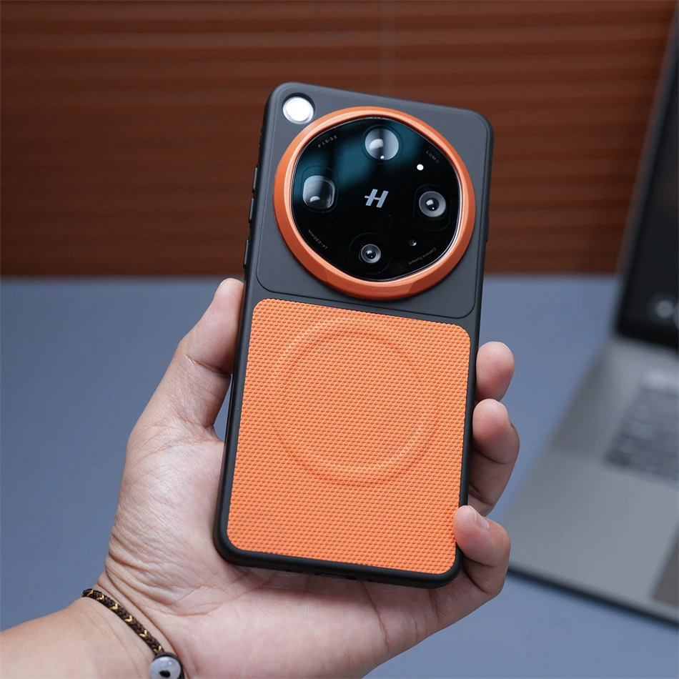 Magnetic Textured Fabric Business Case with Shockproof Bumper