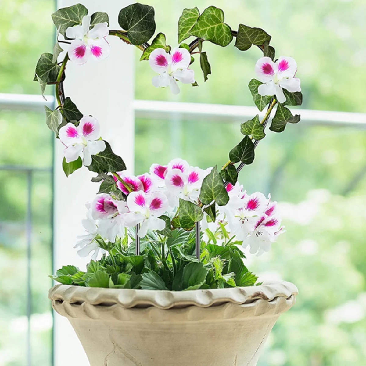 Heart-Shaped Garden Plant Support Stake-Circular Vine Climbing Frame