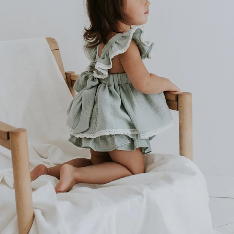 Vintage Baby Girl Dress Set 4T Sleeveless Criss-Cross Dress + Lace Shorts