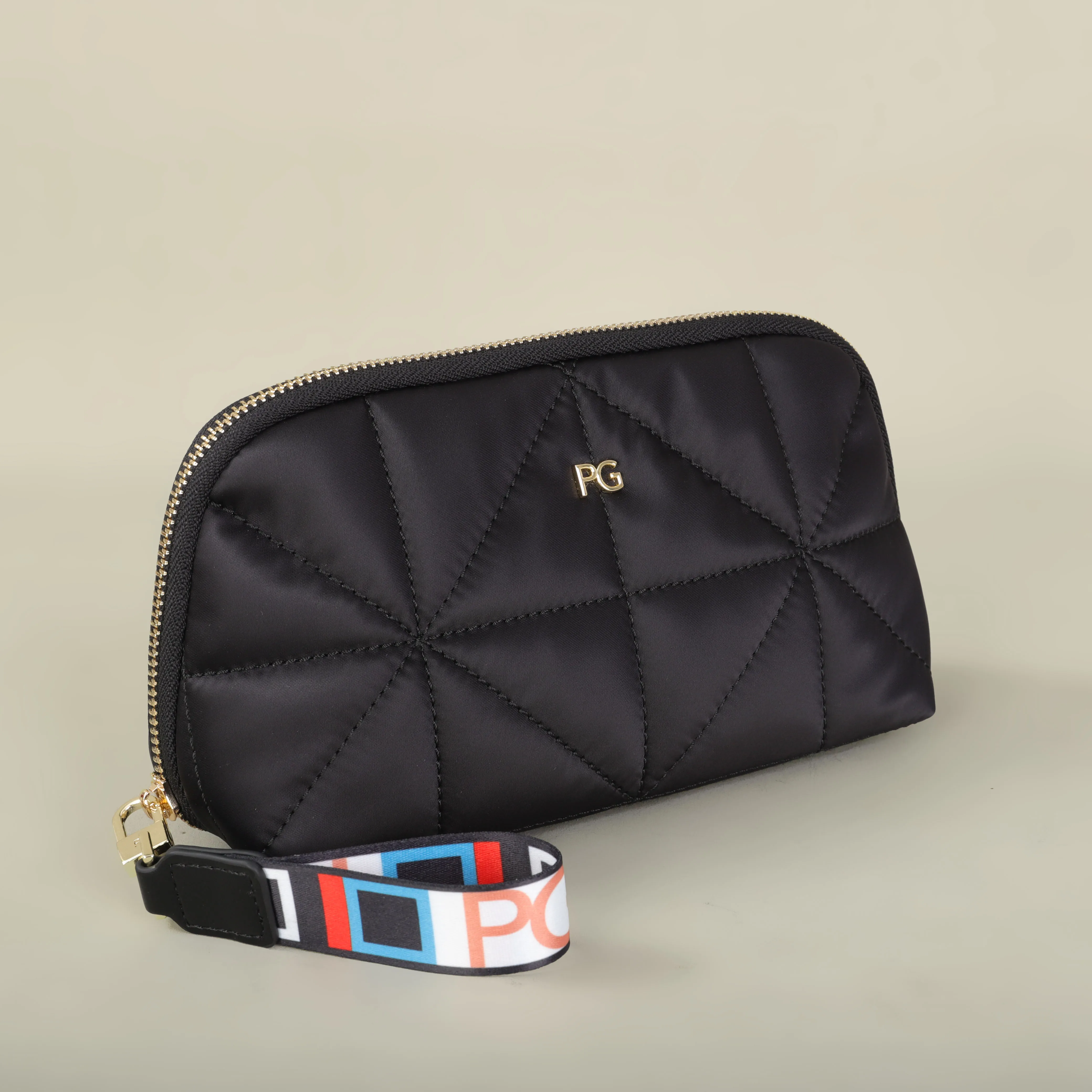 Durable waterproof nylon folding handbag details